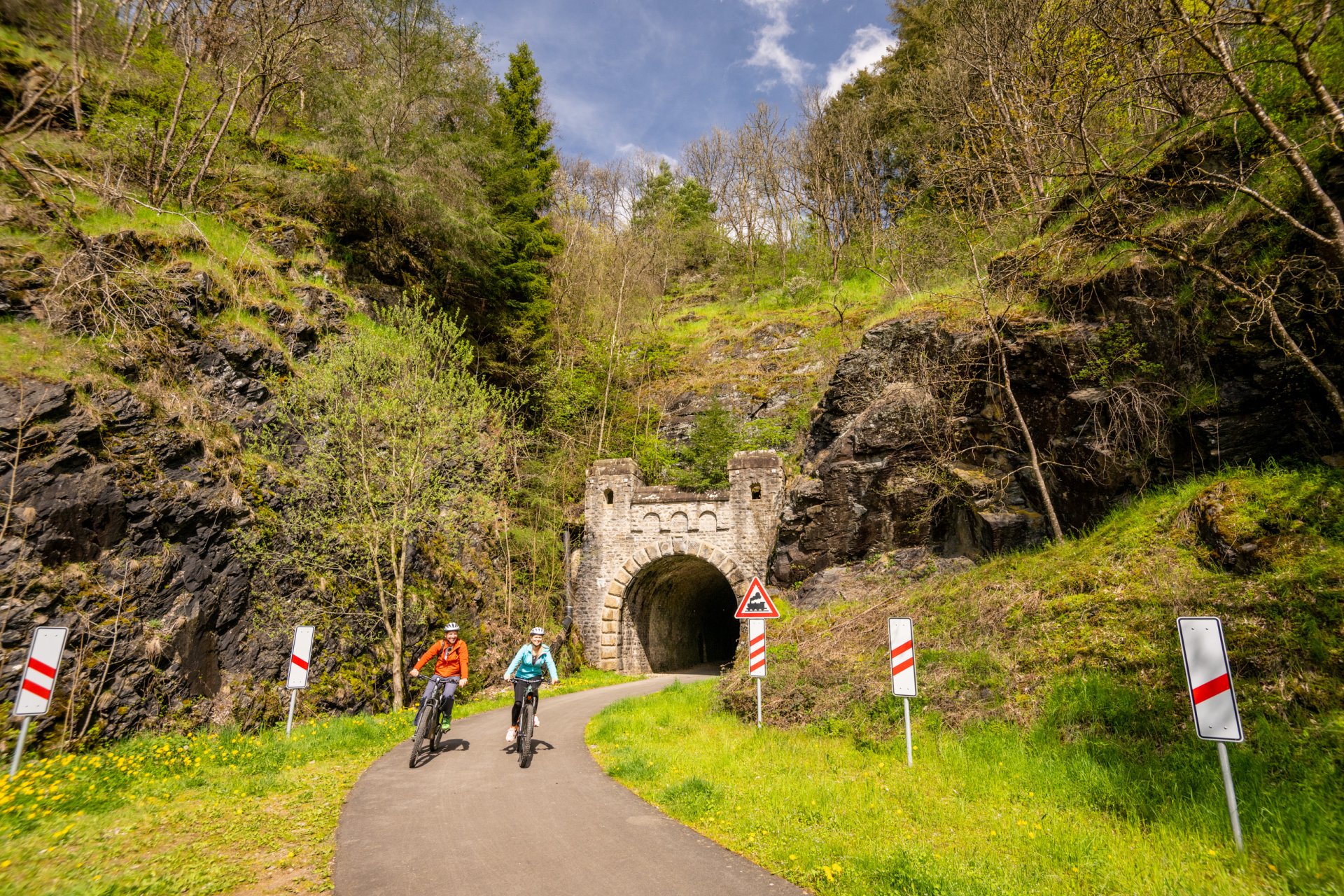 ET-2023-076-Enz-Radweg, Neuerburg- Eifel Tourismus GmbH, Dominik Ketz.jpg